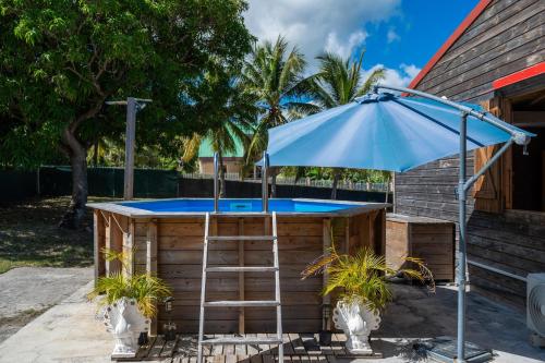 Piscina, Villa Rêve Créole - Climatisée pour 8 (Villa Reve Creole - Climatisee pour 8) in Le Moule
