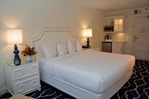 80923893 ICONA Cape May