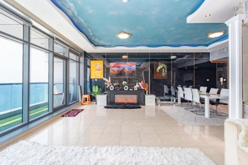 Ocean View luxury 2BR suites! - image 9