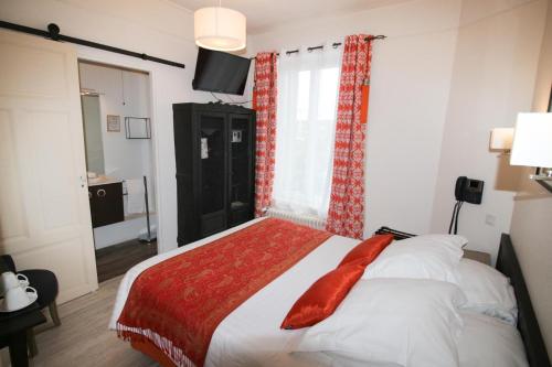 hotel photo