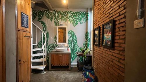 Shelter Hostel Malang in Malang