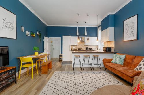 The Blue Bank Suite by Grandeur Property - Bournemouth