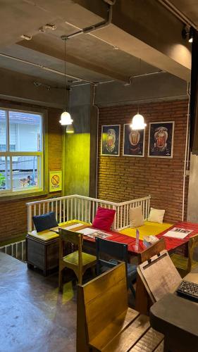 Shelter Hostel Malang in Malang