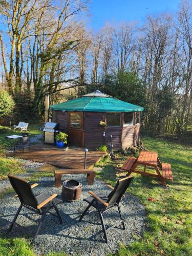 外部景觀, Galtee Glamping in wooden yurt in 密契爾鎮