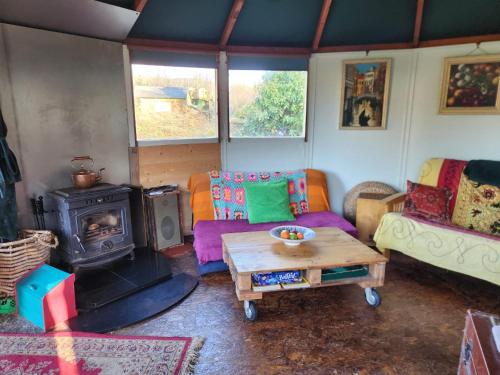 Galtee Glamping in wooden yurt in 密契爾鎮