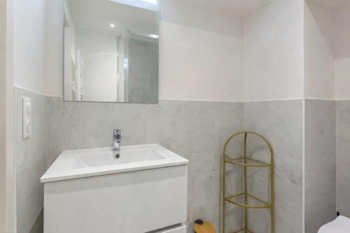 Modern and warm duplex near Vieux Lyon