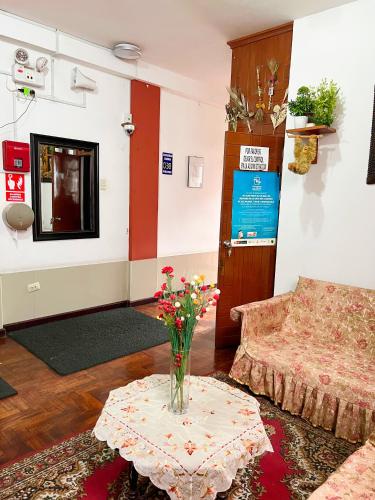 Hostal Violeta - image 2