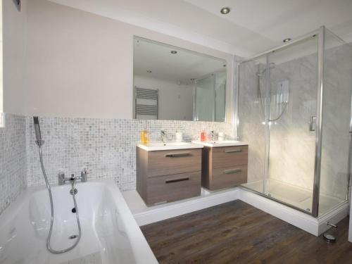 Iekārtas, 3 Bed in Dereham oc-56661 in Whissonsett
