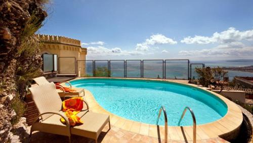Luxury Villa with Private Pool - Sea & Mount Etna Views - Historic Center - 5 Bedroom Configuration