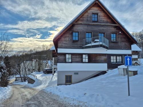 Apartman Alfa pod sjezdovkou in Cerny Dul