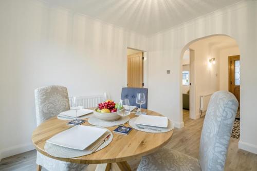 Létesítmények, 3 Bed in Baycliff oc-b34152 in Baycliff