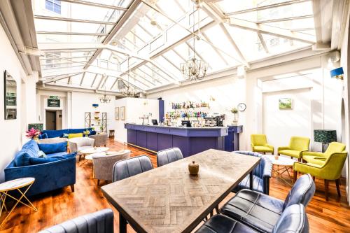 Restaurante, Les Cotils in Saint Peter Port