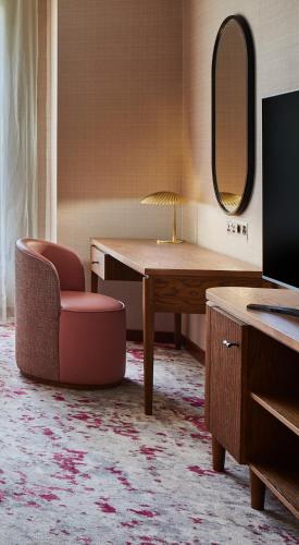 The g Hotel - image 6