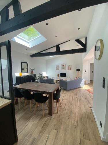 L Atelier - Maison Bagneux in Le Bois Brard