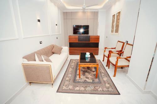 signature house Luxor - image 2