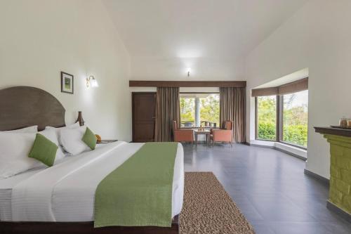 VANVASA RESORTs in Amrora