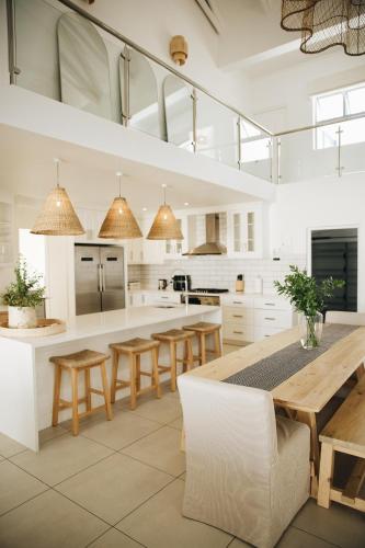 White Wicker House – khách sạn tại Biển Calypso