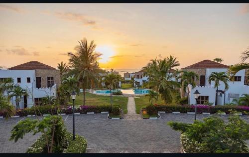 Bahçe, Zuri's Beachfront Bliss, With Beach Access in Mombasa