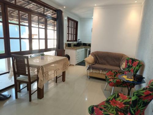 Casa em Praia Seca com Quintal in Praia Seca