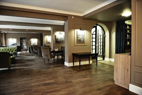 Restaurant, Old Town Hotel Bohema, Klaipeda in Klaipeda