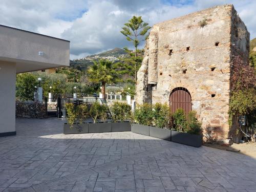 Antico Pozzo in Ali Terme