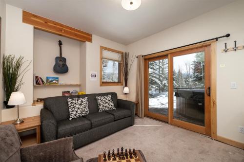 12 Yukon Lane Townhome - image 23