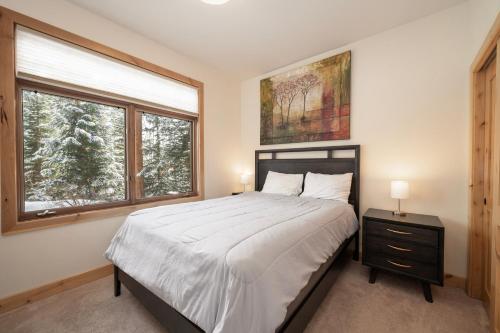 12 Yukon Lane Townhome - image 42