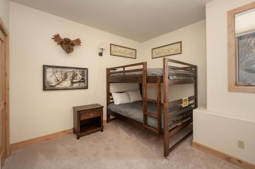 12 Yukon Lane Townhome - image 31