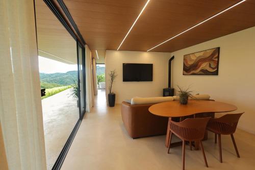 Casa de Campo no Alto da Montanha - Valle Paixão (Casa de Campo no Alto da Montanha - Valle Paixao) in Campo Largo