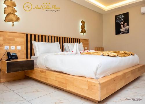Golden Plazza in Conakry