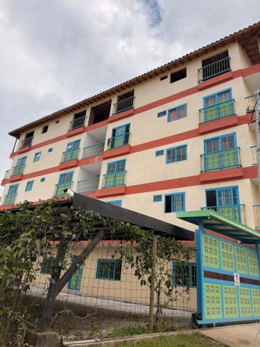 Apartamento céntrico, Guatape, cerca al malecon