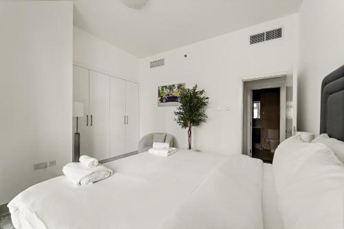 VayK - Stylish 2BD in Dubai Marina Near the Beach - image 5