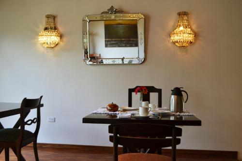 บริการและสิ่งอำนวยความสะดวก, Casa del Viajero in ปิโฟ