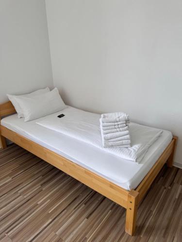 private Zimmer im Serviced Apartment - mit wöchentlicher Reinigung in Stuttgart, Deutschland