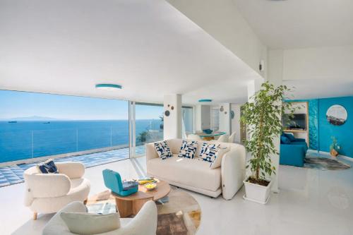 Laguna Blu