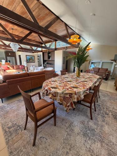 Casa Altura Campestre in Caguas