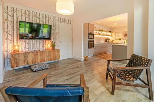 Facilities, 5 Bed in Mitchell oc-c28801 in Mitchell