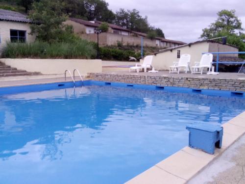 Le clos des Romarins Gîte Lavande (Le clos des Romarins Gite Lavande) in Senmetra