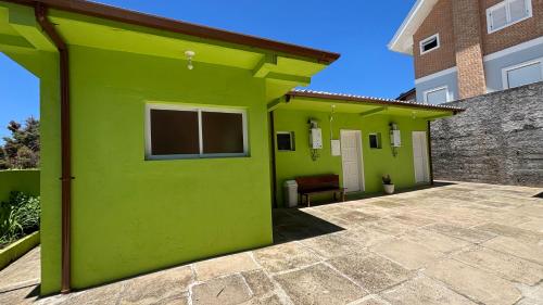 Exterior view, Casa dos Avos - Suites privativas in Campos Do Jordao