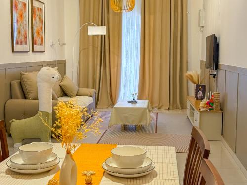 Facilities, Family Landed 2BR House with Coway Free WiFi and Netflix for 8 Guests in Kamunting