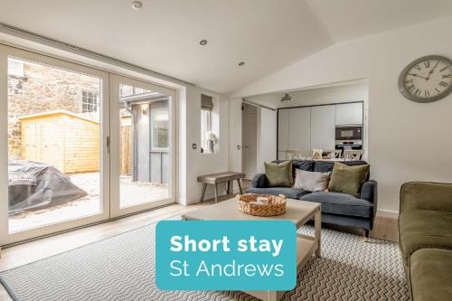 3 bedrooms, 4 beds