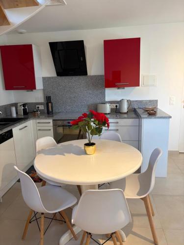 Maison cosy 64 m2 à 10 min de Strasbourg, idéale familles (Maison cosy 64 m2 a 10 min de Strasbourg, ideale familles) in Lampertheim
