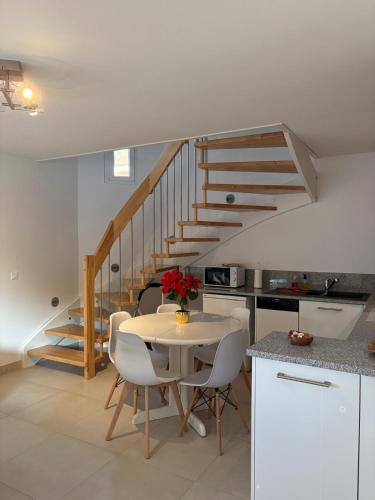 Maison cosy 64 m2 à 10 min de Strasbourg, idéale familles (Maison cosy 64 m2 a 10 min de Strasbourg, ideale familles) in Lampertheim