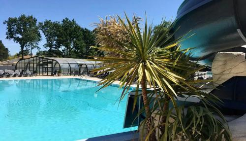 Chalet moderne à Saint-Hilaire-de-Riez avec piscine