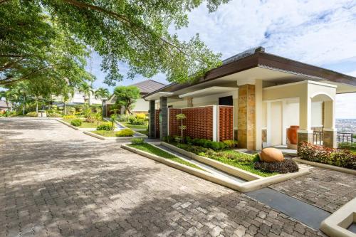 숙소 외관, 홀리데이 인 람풍 부킷란두 바이 IHG (Holiday Inn Lampung Bukit Randu By IHG) in 반다르람풍