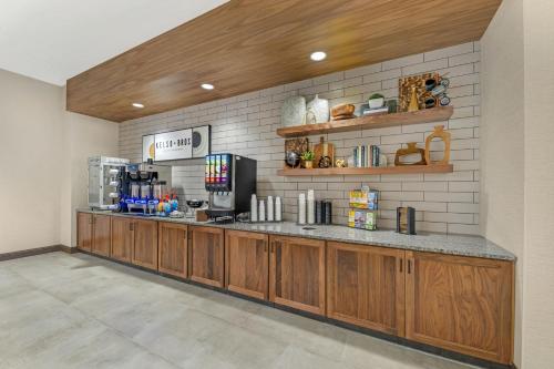 Drury Plaza Hotel Lincoln Downtown - image 13