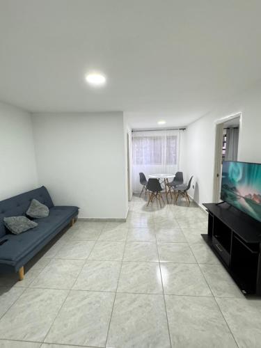 Apartamento completo en San Cayetano Oeste Cali
