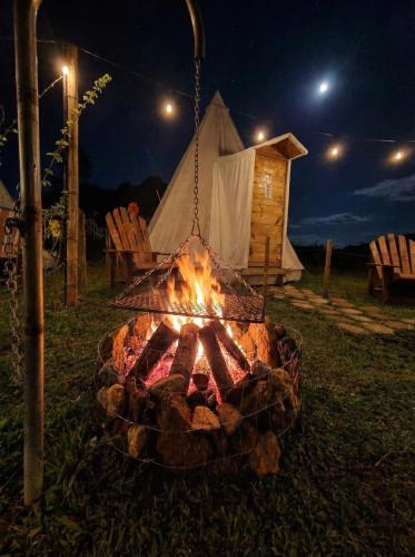 4 twin beds
