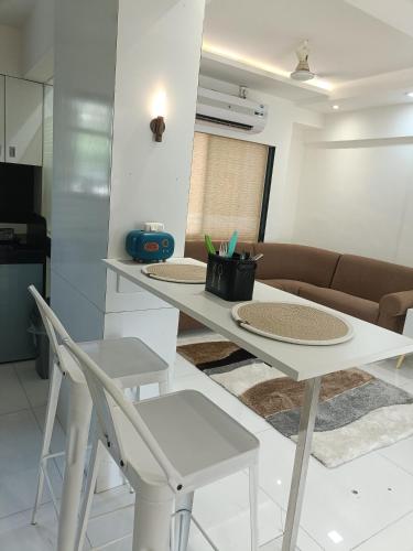Crystal Avenue in Aundh-Baner