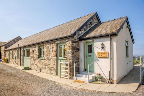 Iekārtas, 3 Bed in Llanrwst oc-bow155 in Capel Garmon